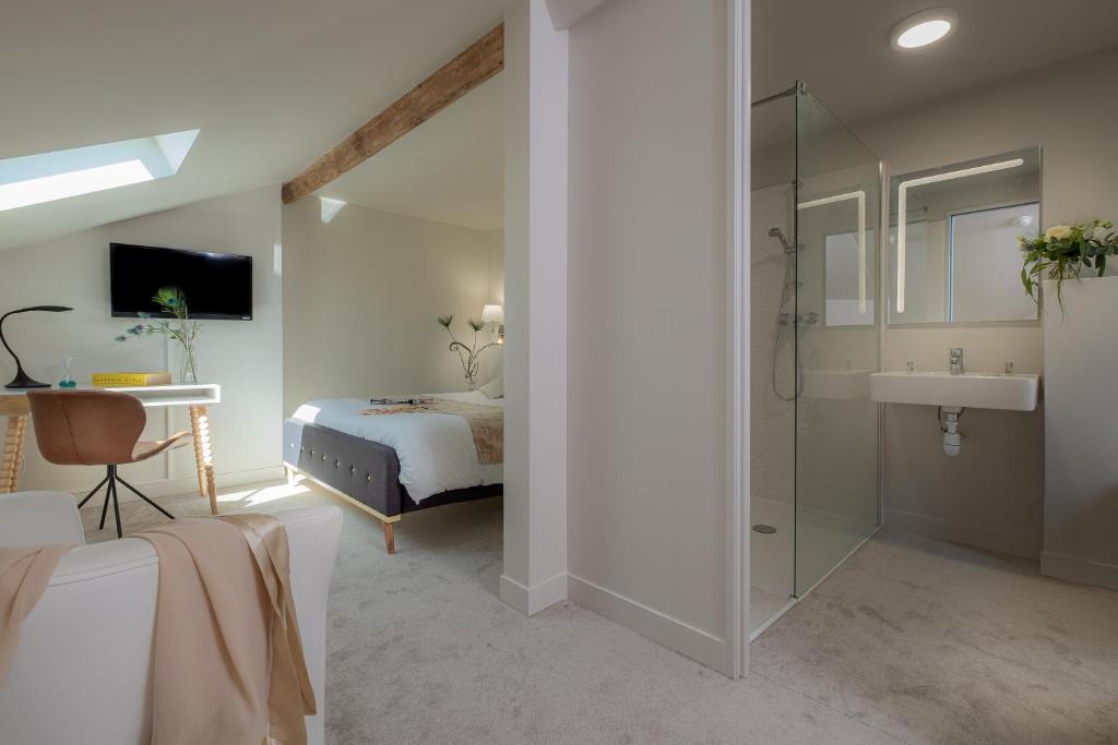 Hôtel de Paris - 13