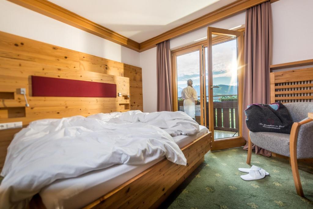 Letto o letti in una camera di Hotel Berghof