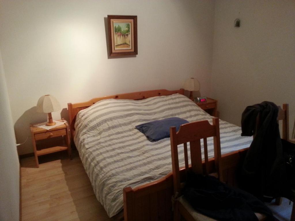 Postel nebo postele na pokoji v ubytování Wohnung Casa Hirundella