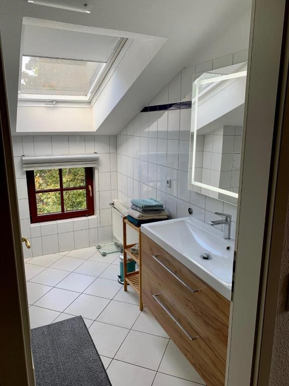 Charmante Dachgeschoss Wohnung