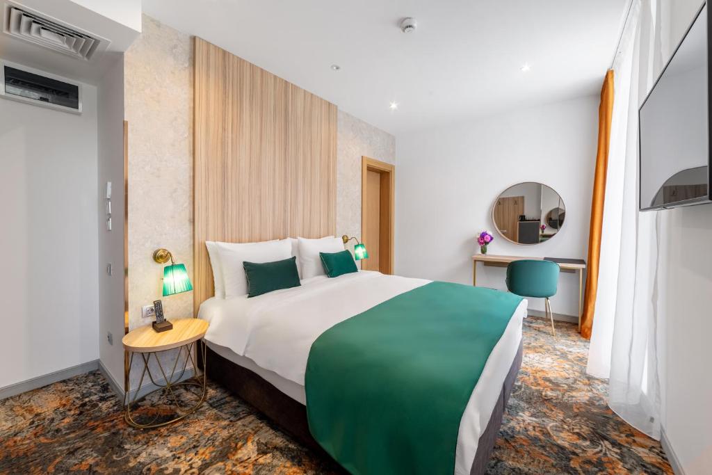 Tomis Garden Bucuresti - Resim 45