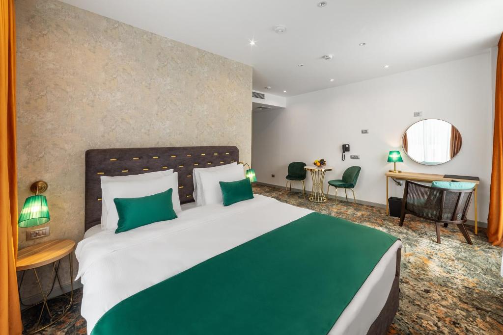 Tomis Garden Aparthotel Bucuresti - Executive King Room Con Terrazza