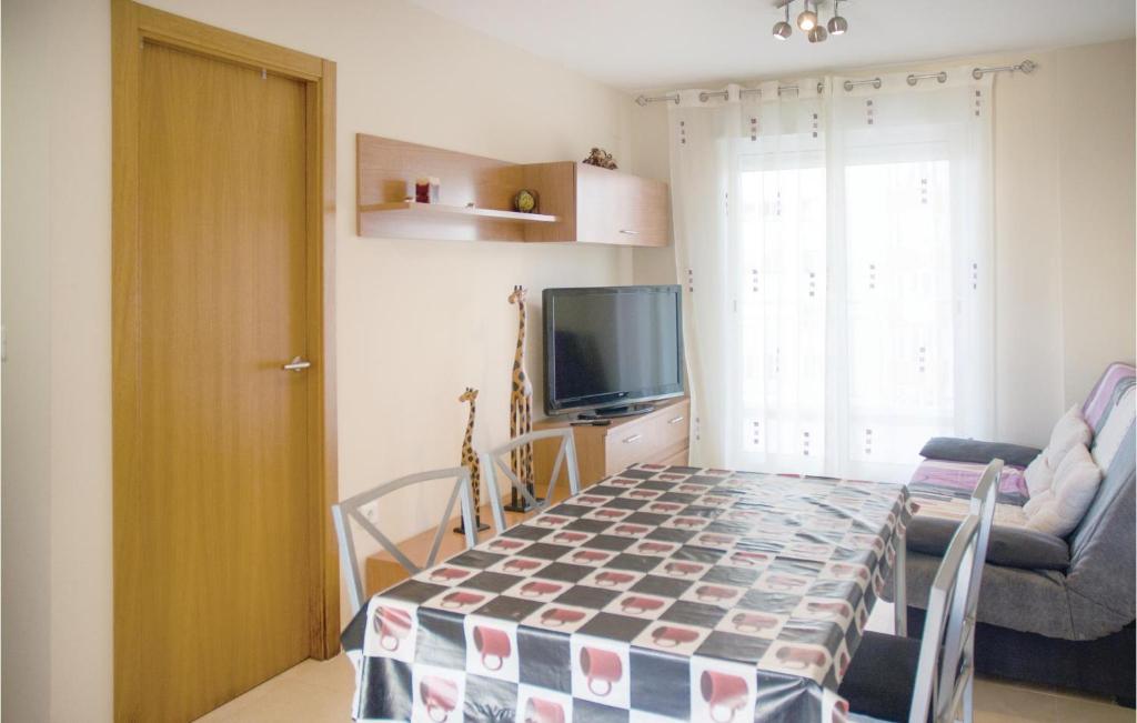 Two-Bedroom Apartment in Taver. de la Valldigna