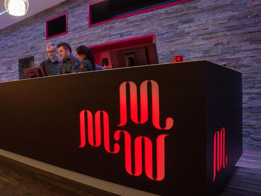 Motel L Hammarby Sjöstad - Resim 19