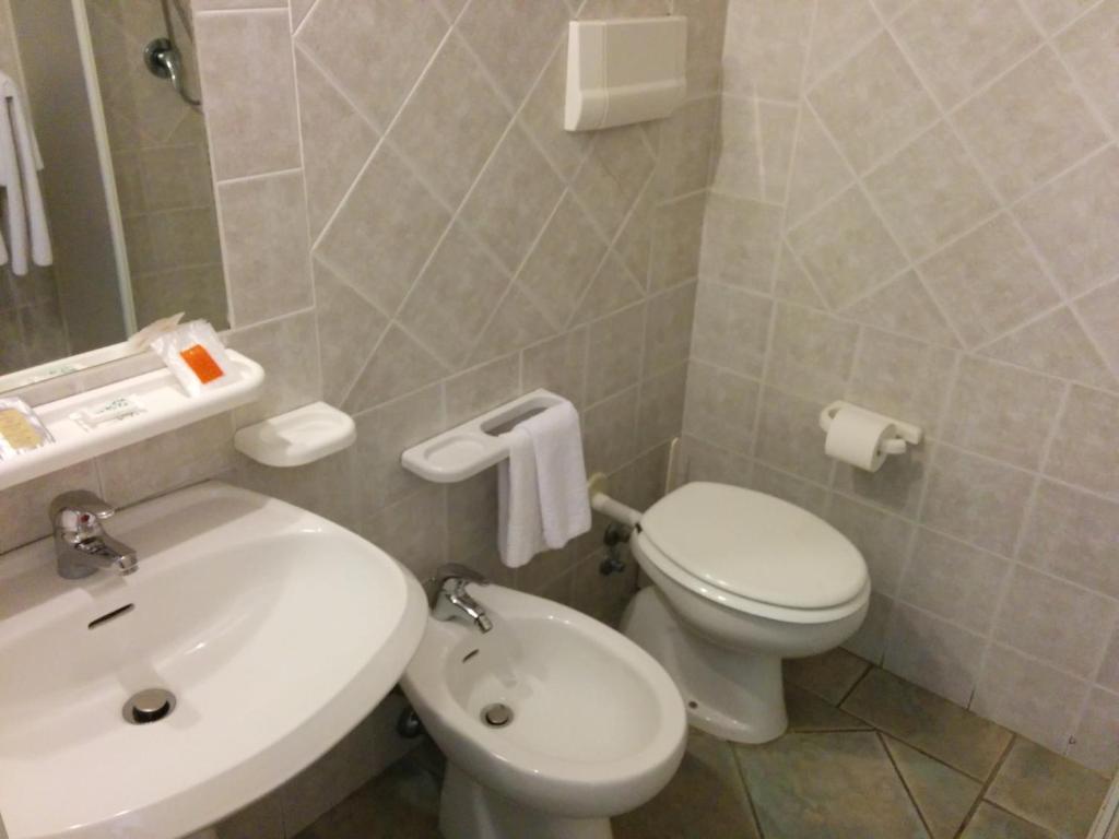 Hotel Cavour - Habitación Triple
