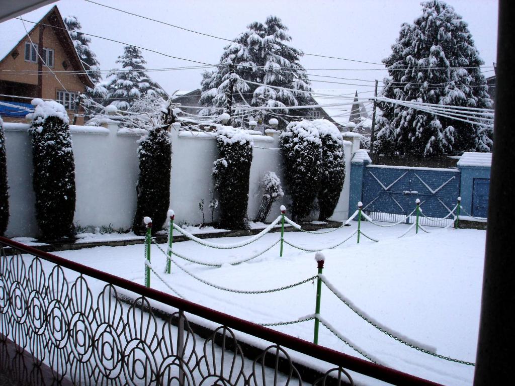 Ikraam Inn Bed & Breakfast v zimě