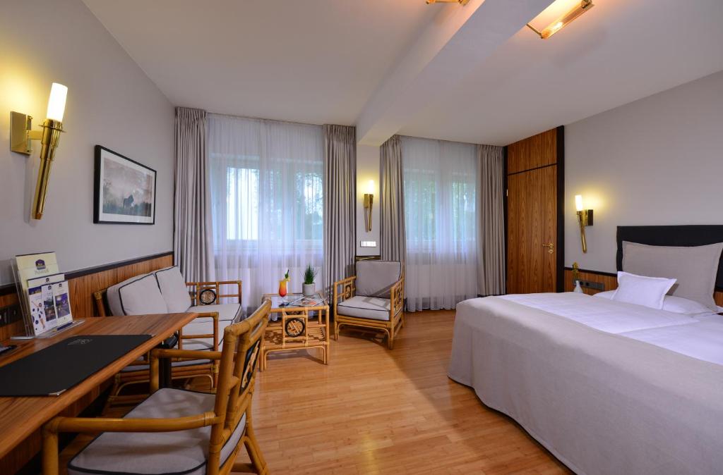 Best Western Premier Parkhotel Kronsberg - Resim 40
