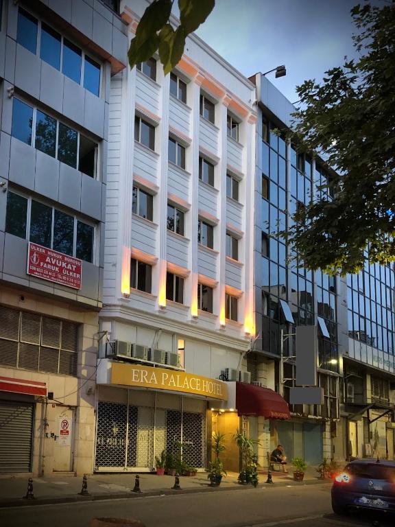 ERA PALACE HOTEL B BLOK - Housity