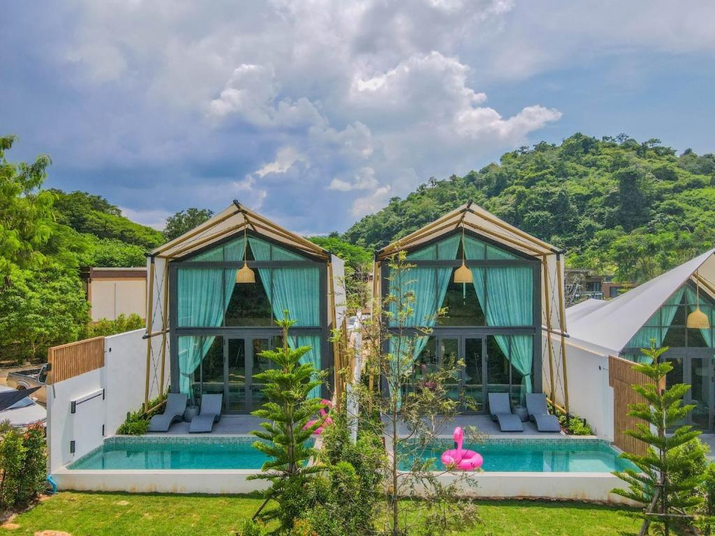 Bazén v ubytování The X10 private pool villa khaoyai SHA Certified เขาใหญ่ nebo v jeho okolí