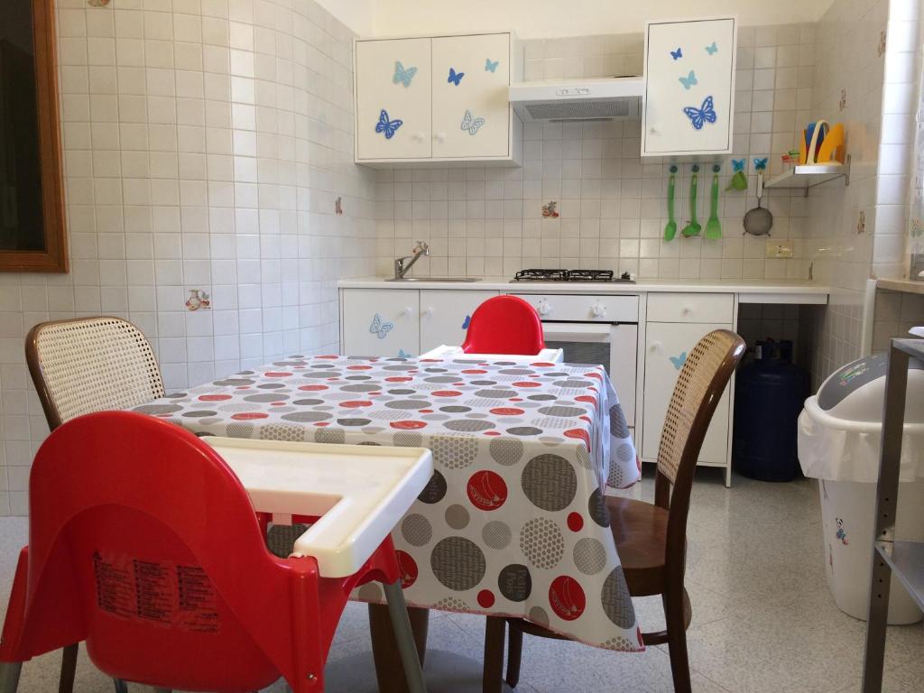 Kuchyň nebo kuchyňský kout v ubytování Hotel Parco Delle Rose