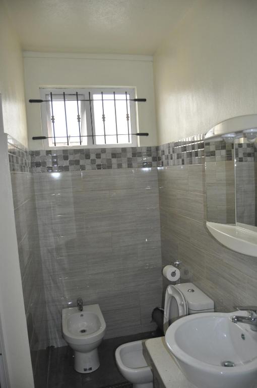 Bagno di Moringi (Veer Residences)