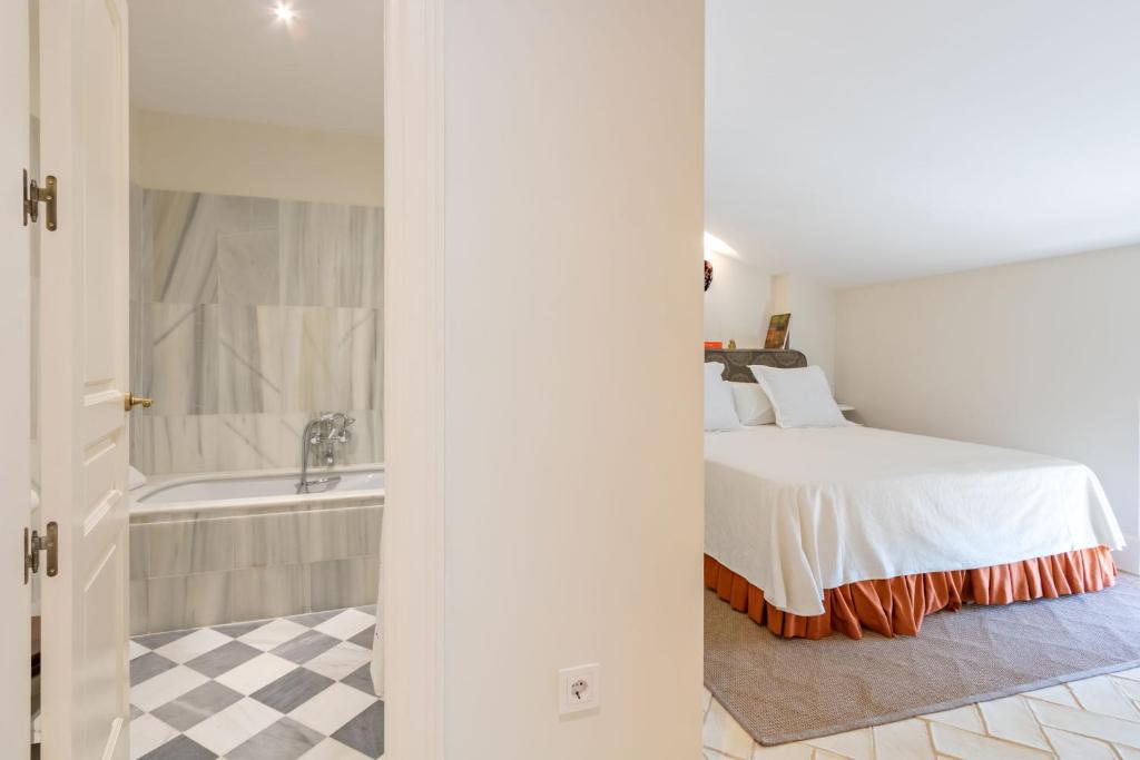 Casa de la Moneda Residences Sevilla - Resim 28