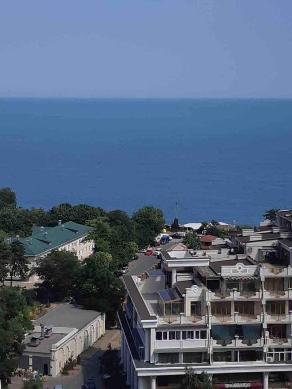 Бесті апартаменти, 2 спальні, вид моря 0523 fainorent фото 2