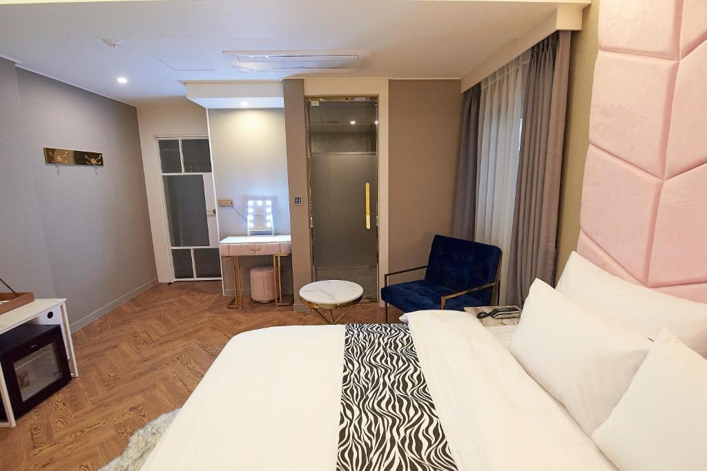 Denbasta Hotel - Standard Double Room
