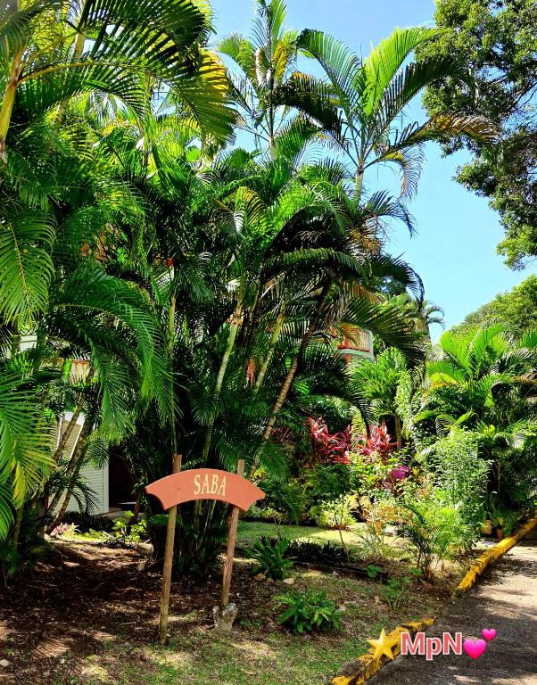Zahrada ubytování Mon Pti Nid - Havre cosy avec vue tropicale en Martinique