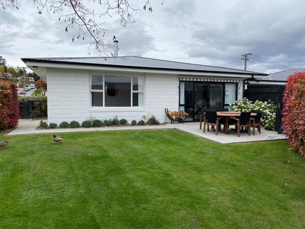 1 - Delightfully fresh, private home close to town - Resim 10