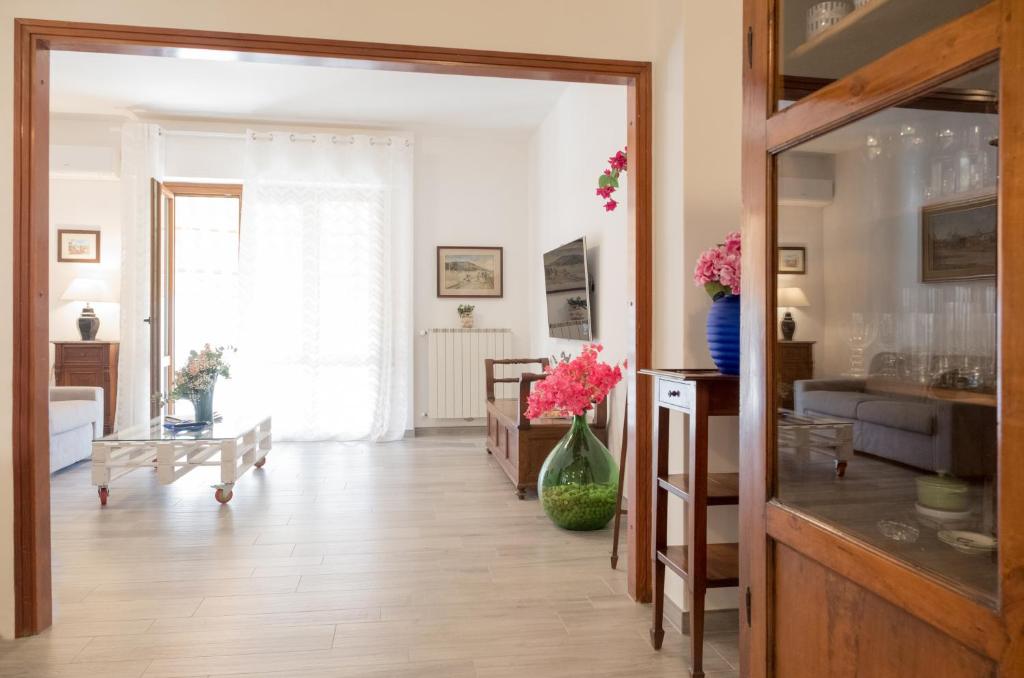 A television and/or entertainment centre at 50mt dal mare