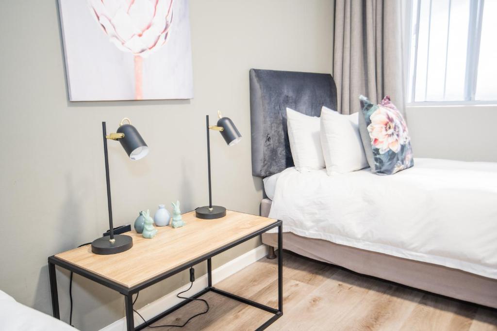 Two Greenpoint Mews with back up power for loadshedding - Image 19