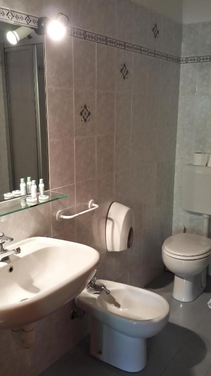 Koupelna v ubytování Hotel Locanda Belvedere