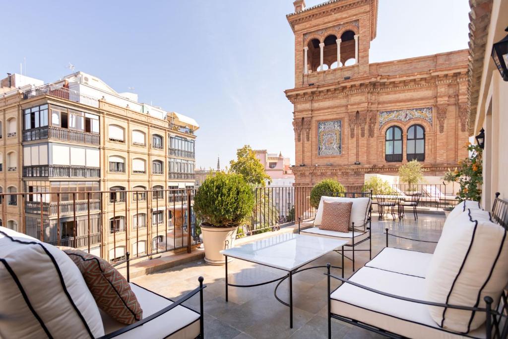 Real Casa de la Moneda Deluxe Apartments - 