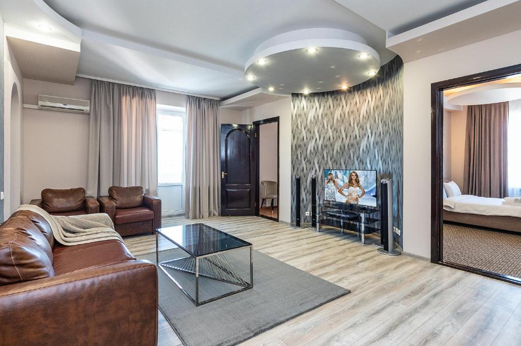 Kiev 24 Apartments - Apartment Near Golden Gates (Leontovicha)