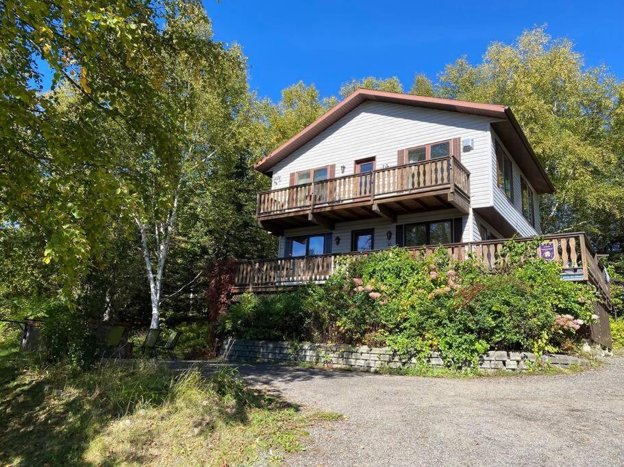 Das Gebäude in dem sich das Chalet befindet