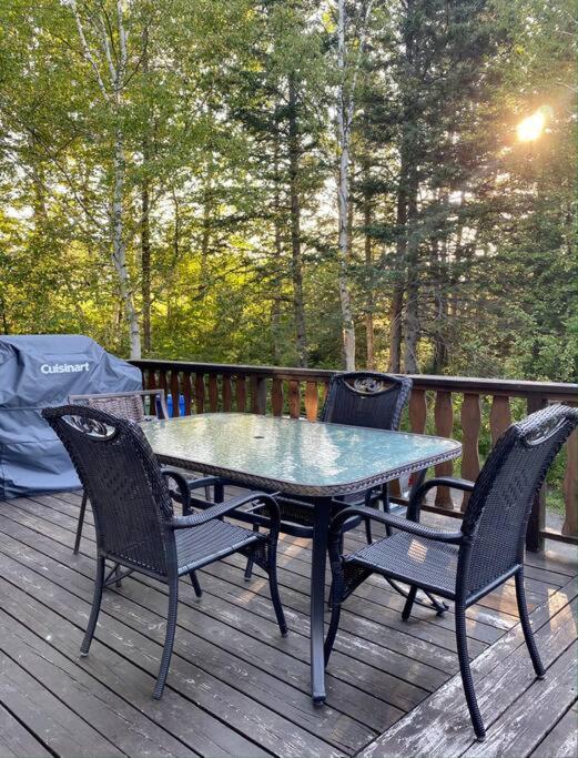 Galeriebild der Unterkunft Chalet «L'Autrichien» de Charlevoix in Petite-Rivière-Saint-François