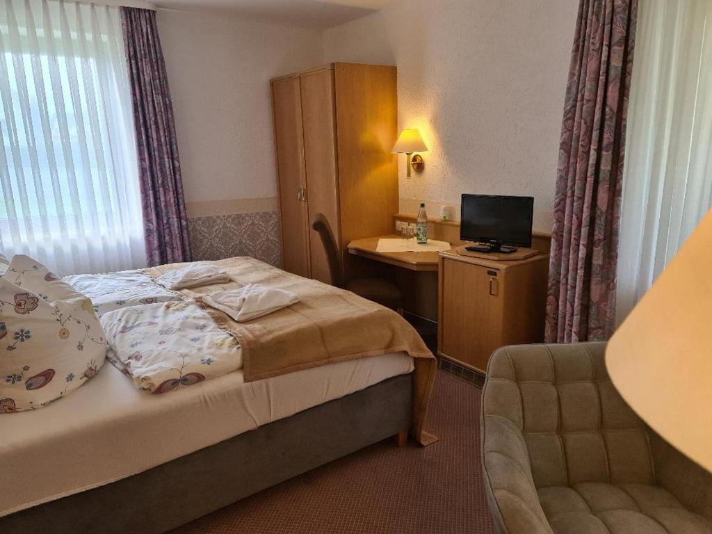 Familien-Hotel Am Tränkbachtal Frauenwald - Double Or Twin Room
