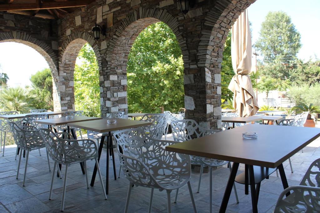 Restaurace v ubytování Zeus Hotel