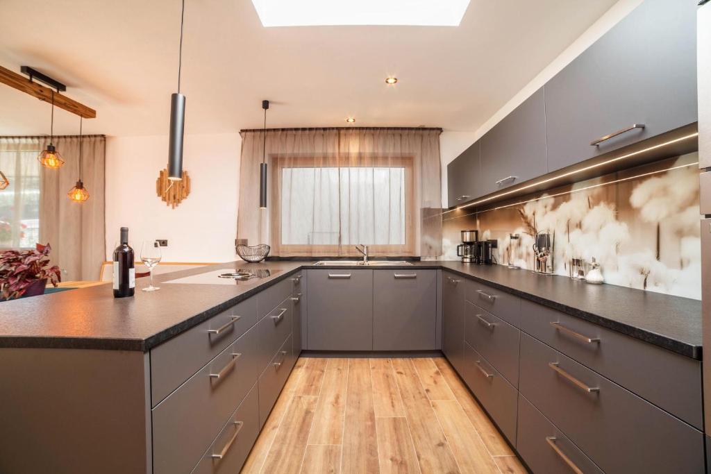 Kuchyň nebo kuchyňský kout v ubytování Chalet Riad