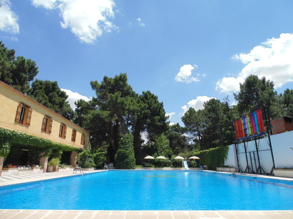 Piscina en o cerca de Rural Arco Iris Cuenca