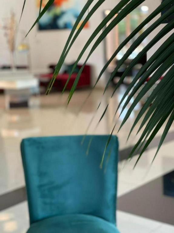 Een zitgedeelte bij Relax Hotel Kenitra