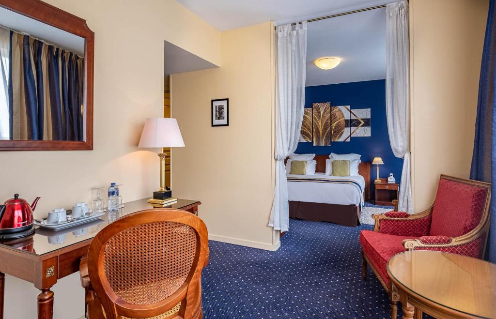 Amiral Hôtel - Resim 10