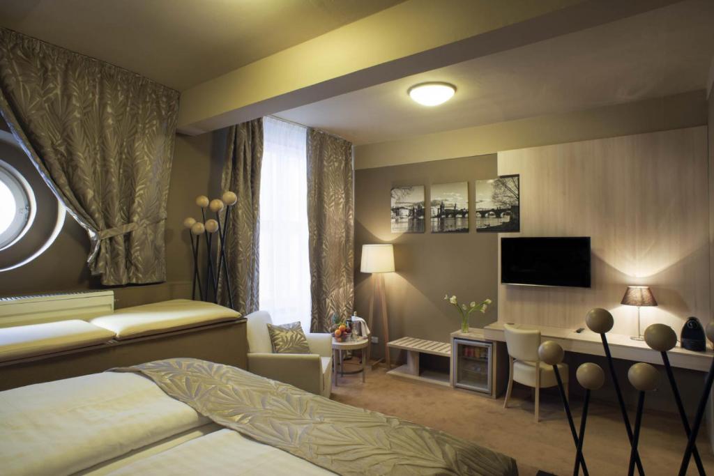 Pytloun Kampa Garden Hotel Prague - Resim 43