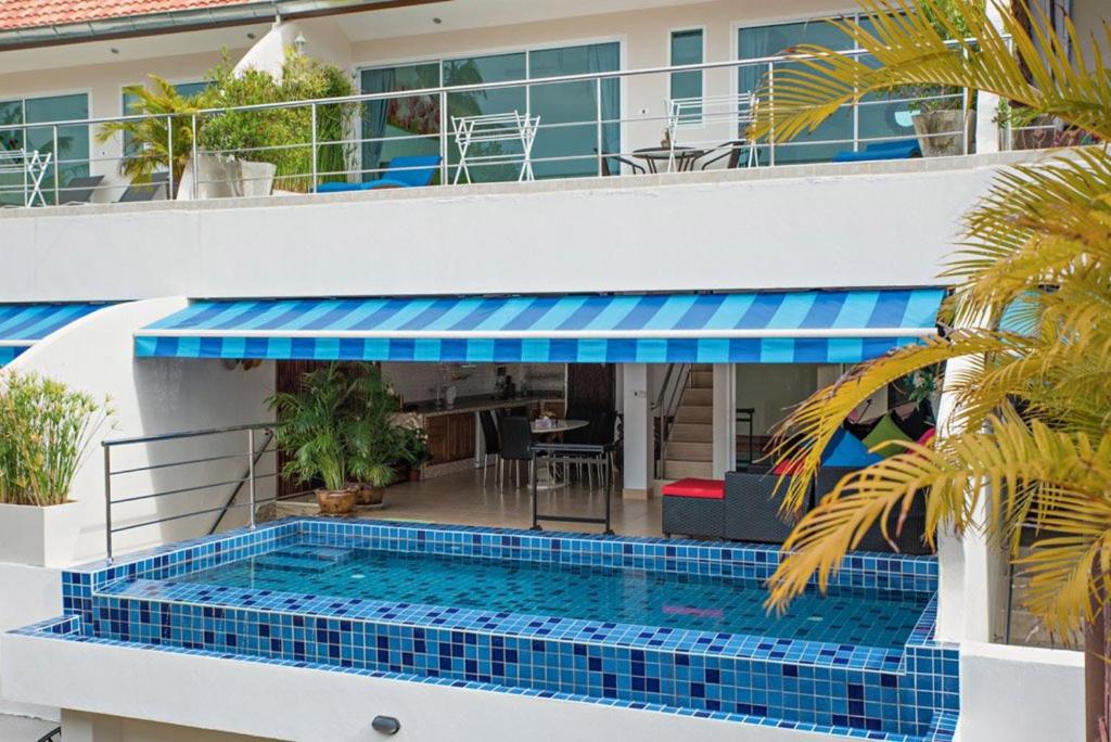 Πισίνα στο ή κοντά στο 3 bedrooms apartement at Tambon Mae Nam 90 m away from the beach with sea view private pool and balcony