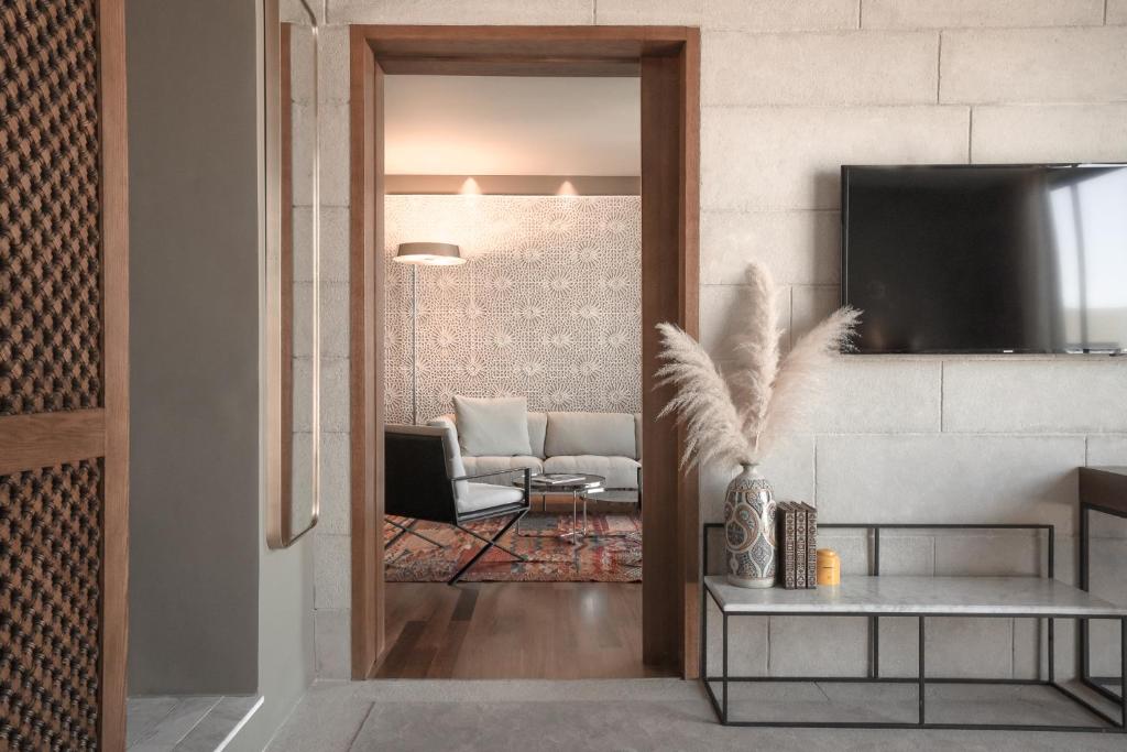 TV a/nebo společenská místnost v ubytování Hotel Sahrai