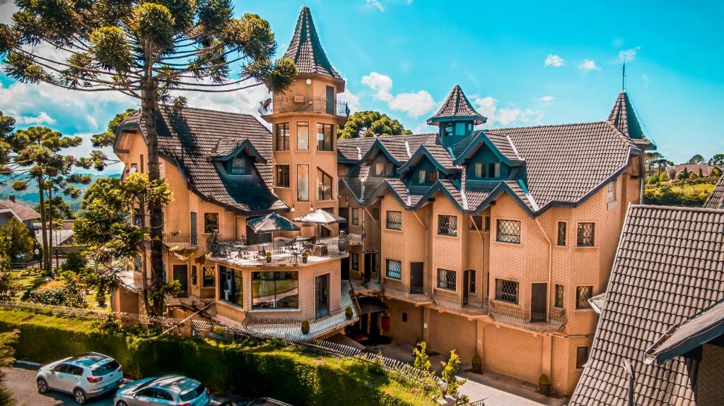 Hotel Castelo Nacional Inn Campos do Jordão, Campos do Jordão (preços  atualizados para 2025)