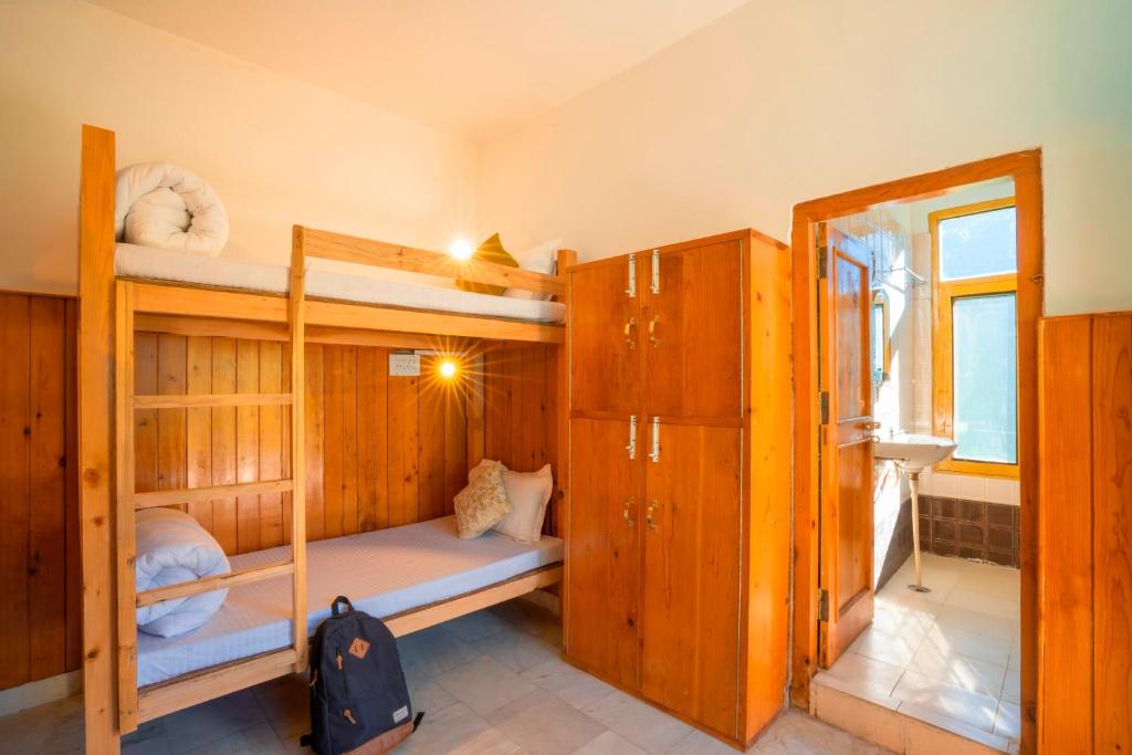 Zostel Shangarh, Kullu - Bed In 4-Bed Female Dormitory Room