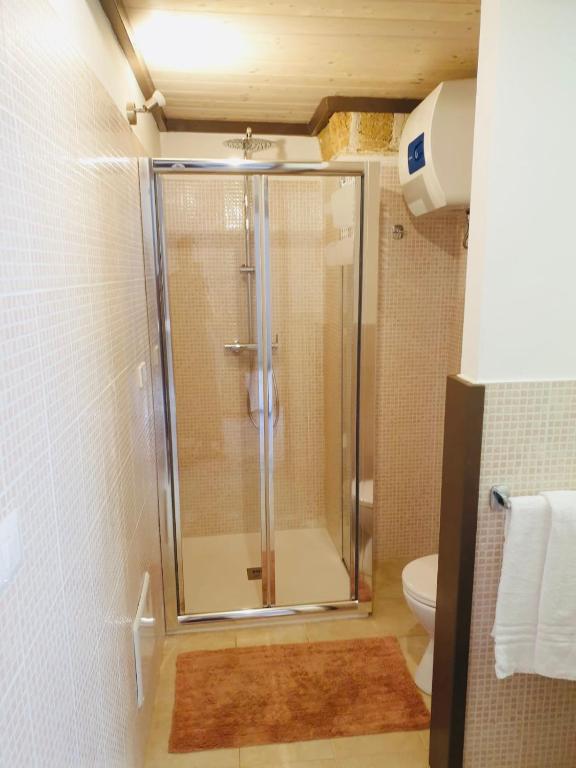 A bathroom at CASETTA CARENS nel centro storico di Nardò