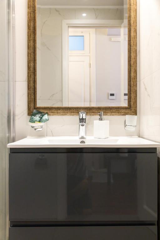 Asty Luxury Apartments - 6