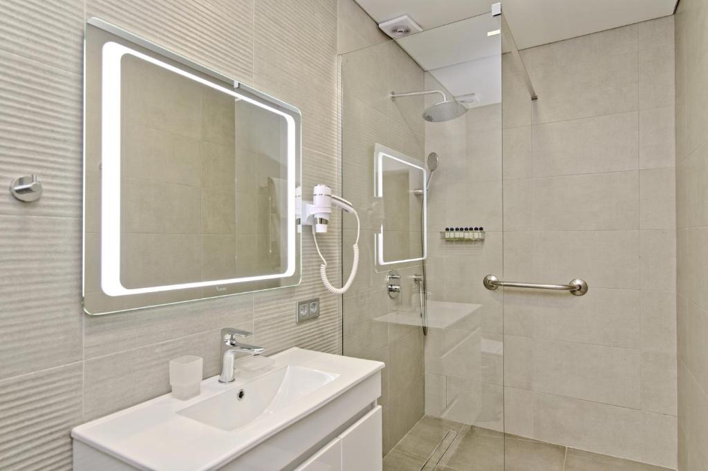 Koupelna v ubytování Deribas Hotel