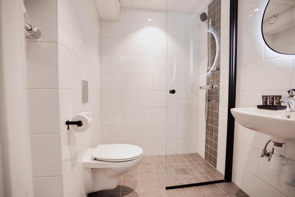 Koupelna v ubytování Siljansnäs Hotell
