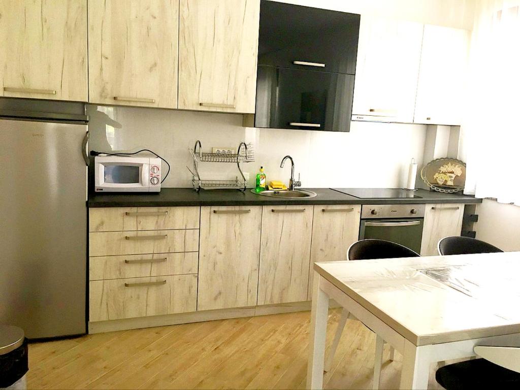 Lovac apartmani - One-Bedroom Apartment