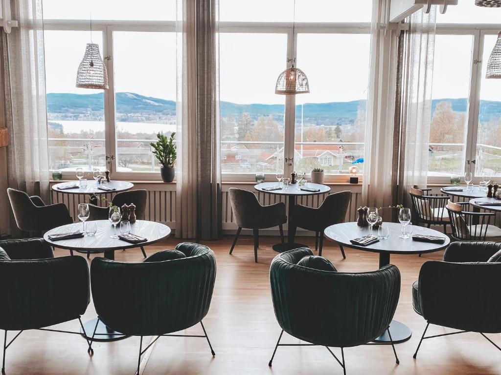 Restaurace v ubytování Siljansnäs Hotell