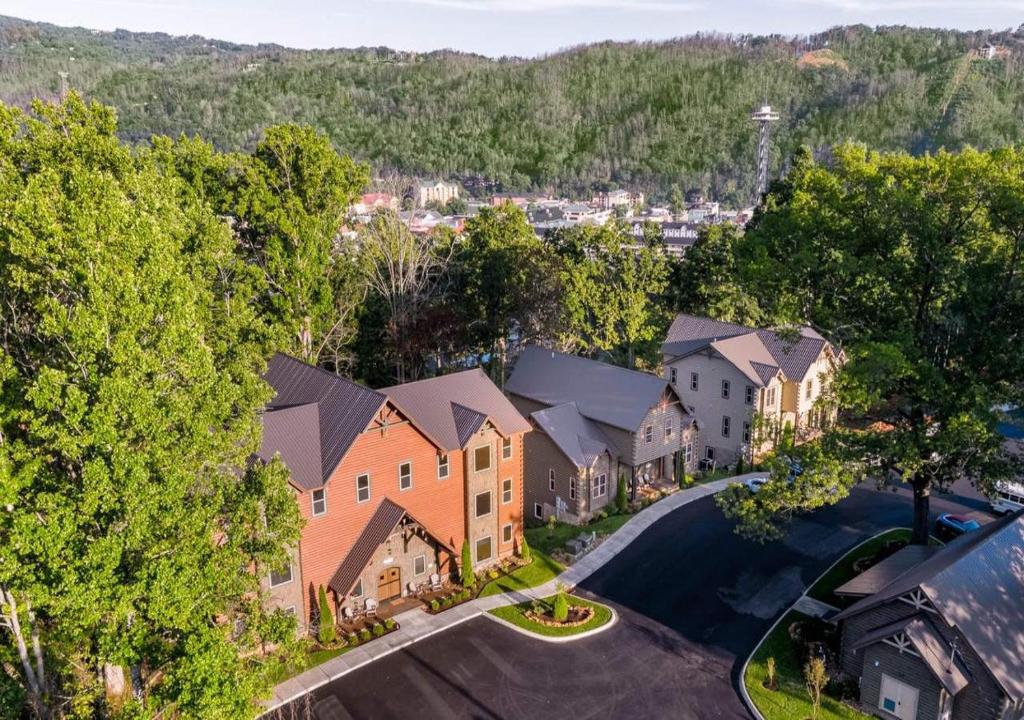 The Grand Orchard Lodge Gatlinburg, TN, Gatlinburg (updated prices 2024)