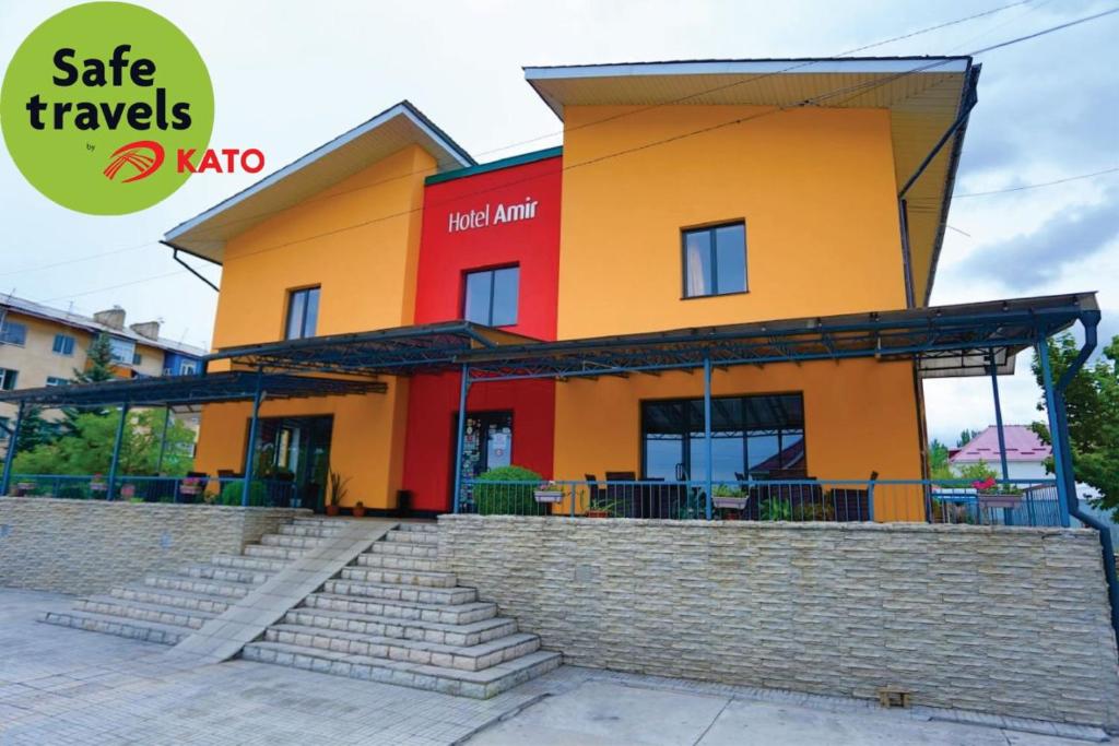 Budova, kde se hotel nachází