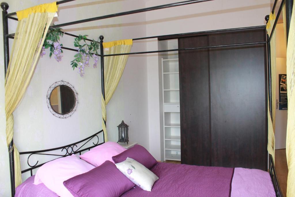 Postel nebo postele na pokoji v ubytování Villa Monplaisir Zen