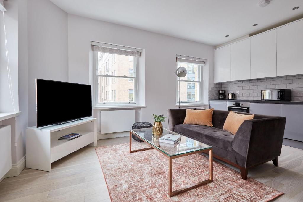 6VH Virginia House, 31 Bloomsbury Way By City Living London - Holiday Home
