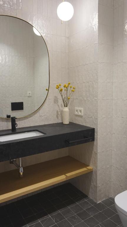 Łazienka w obiekcie San Jorge Suites Triana