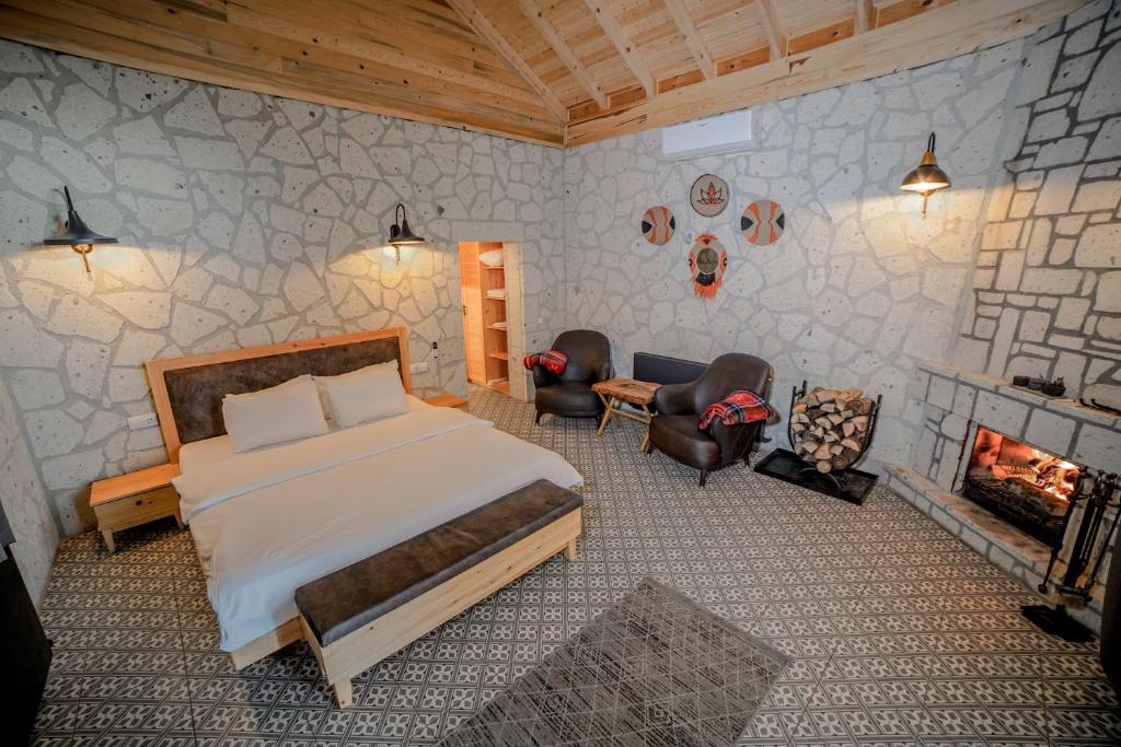 Postel nebo postele na pokoji v ubytování Pino Mar Luxury Bungalows